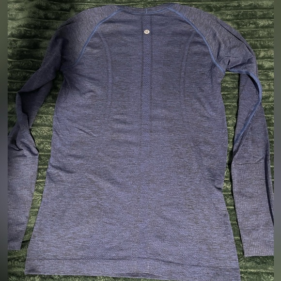 Lululemon Swiftly Tech Long Sleeve Crew ✨ - Picture 7 of 8
